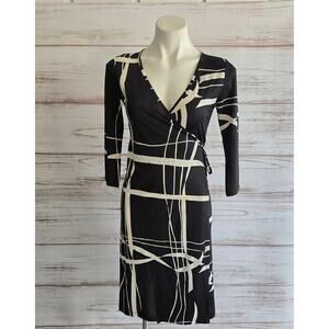 Juno Black and White Abstract Print Wrap Dress 3/4 Sleeves sz Small